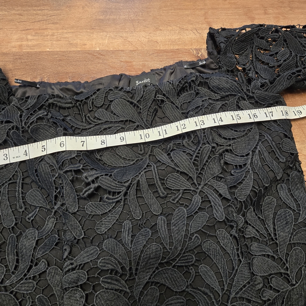 Bardot Black Lace Off-Shoulder Long Sleeve Mini Dress Size 10 Large - Picture 4 of 5